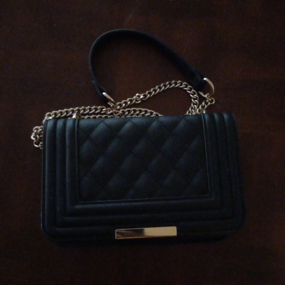 Handbags - Crossbody purse